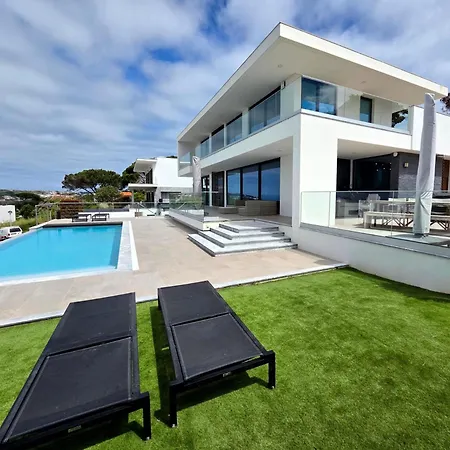 Exceptional With A Panoramic Views Over The Obidos Lagoon Nadadouro